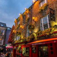 Dublin_-_The_Temple_Bar,_Dublin_-_20191126161201