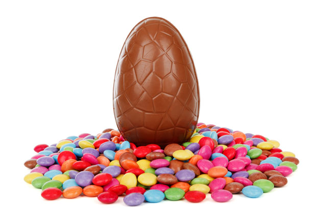 easter-egg-with-candy